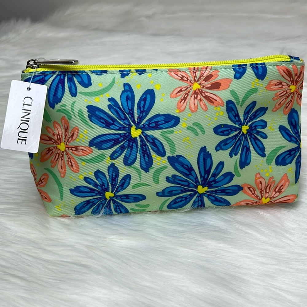 NWT Clinique Floral Cosmetic Bag, Cosmetic Pouch, Makeup Bag, Travel Bag